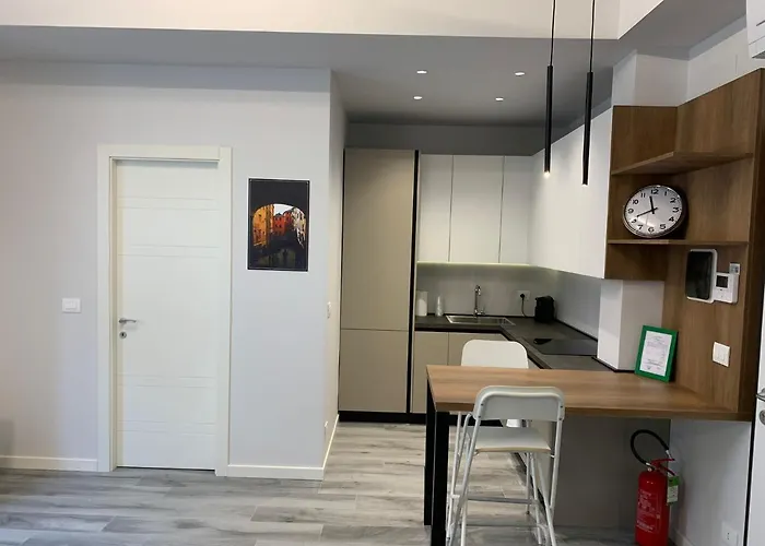 דירה Helvetia Garibaldi ג'נובה