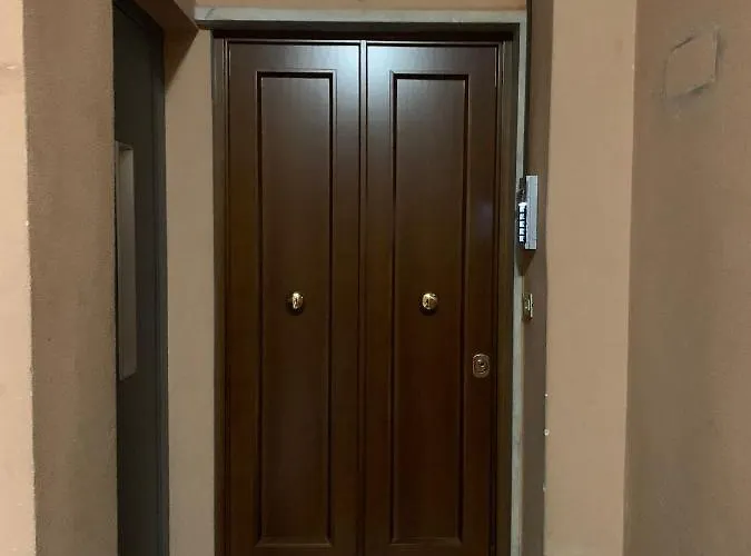 Helvetia Garibaldi شقة جنوة